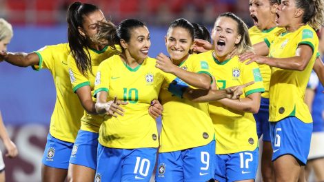 Seleção feminina de futebol terá amistoso contra a Itália em outubro