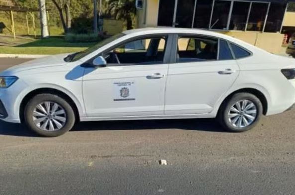 Vereadoras do Paraná são flagradas com emagrecedores em carro oficial da Câmara; produtos vieram do Paraguai sem documentação