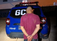 Homem é preso pela GCM de Sarandi suspeito de agredir companheira com panela de pressão