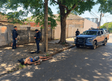 Homem é preso em flagrante ao tentar matar mulher sufocada em rua de Maringá