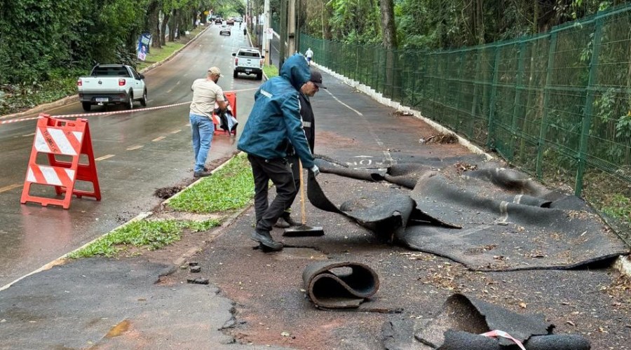 Prefeitura de Maringá recorre à Justiça para retirar o que restou da pista emborrachada do Parque do Ingá