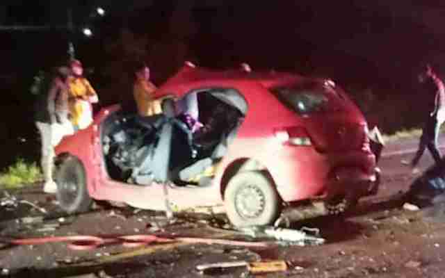 Pai, mãe e três filhos morrem em acidente na BR-373, em Candói