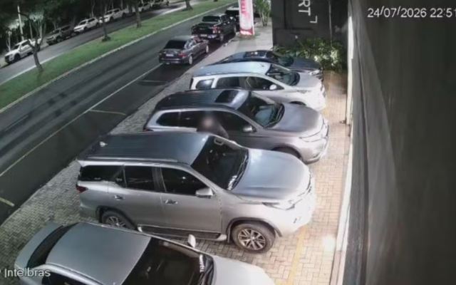 Quadrilha suspeita de furtar 30 caminhonetes no Paraná recrutava criminosos de Santa Catarina e levava veículos ao Paraguai