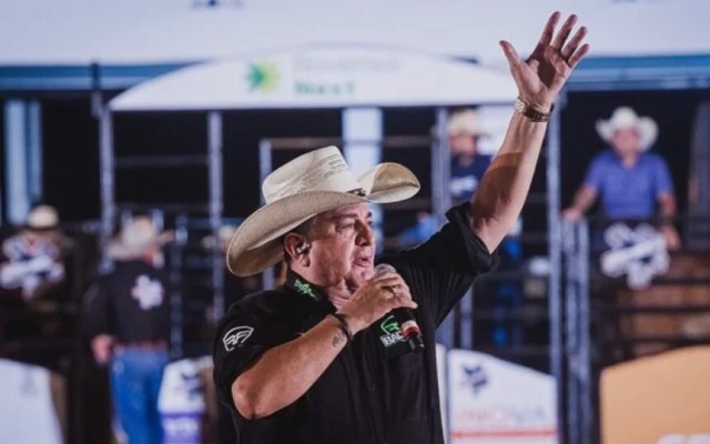 Locutor de rodeios Giovany Araújo, o Imperador do Rodeio, morre em acidente na PR-218